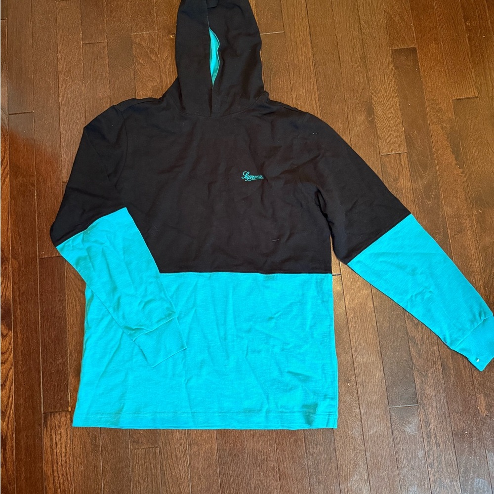 Supreme Men's Sweatshirt